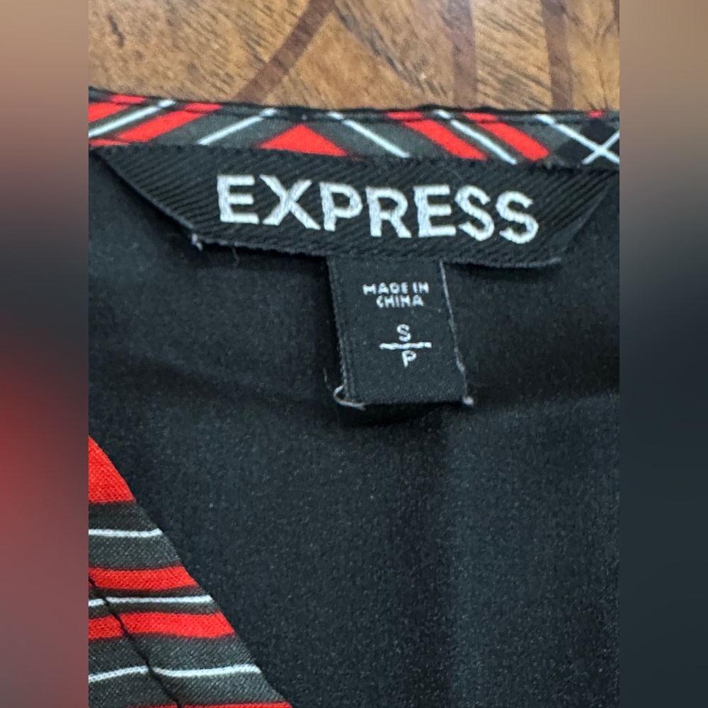 Express Top Small Red Plaid Zip‎ Front 3/4 Sleeve Career Office - Picture 7 of 9
